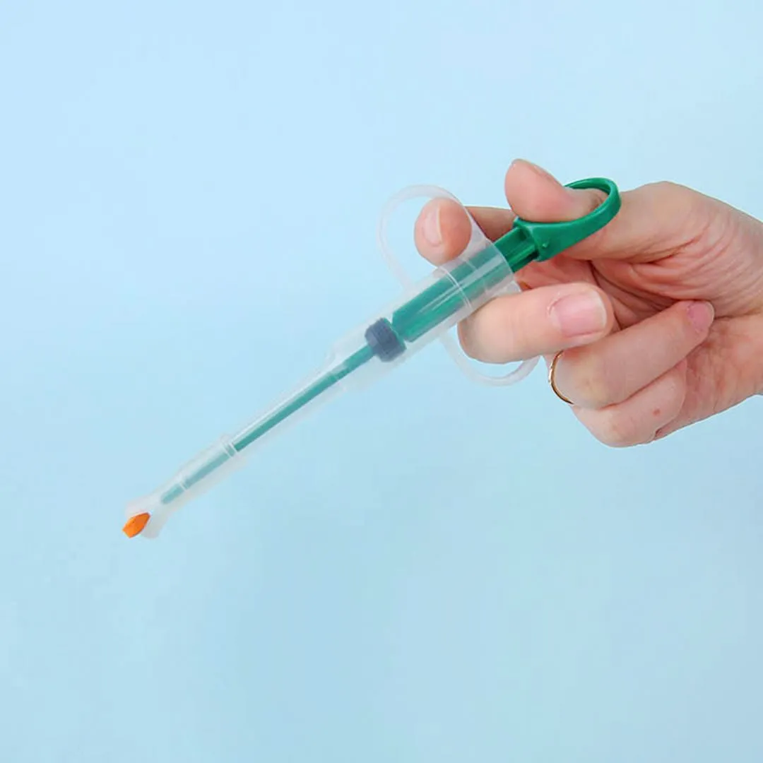 펫홀릭 알약 물약 투약기 필건