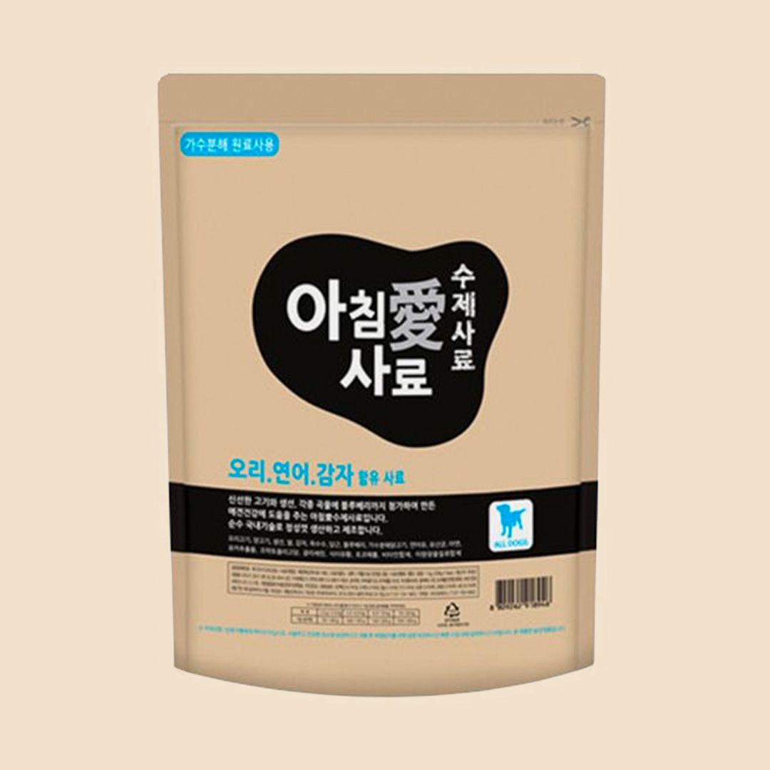 아침애 독 오리&연어&감자 함유사료 제품
