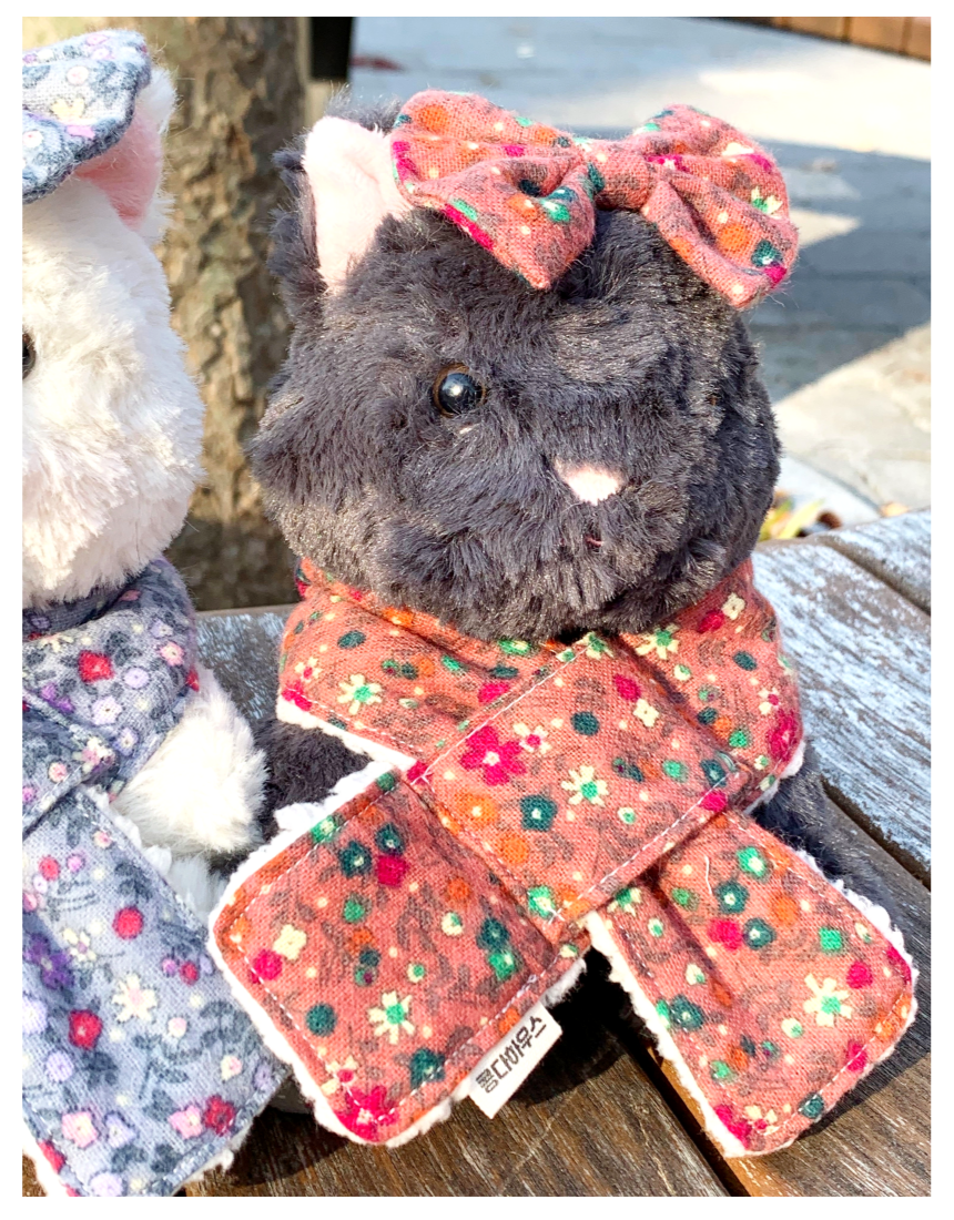 [NEW신상][무료배송] 콩다하우스 빈티지플로랄 퍼기모목도리 다크레드/다크블루 8번째