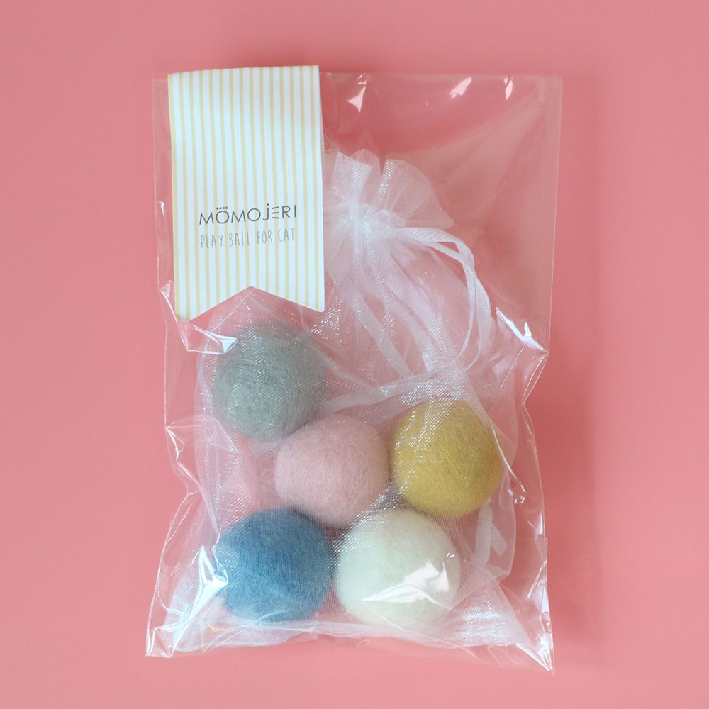 모모제리 양모공 꿀잼볼 5p 2번