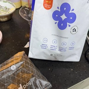 [사료샘플] 네츄럴코어 독 센시티브케어 청어&연어 35g 베스트 후기 이미지