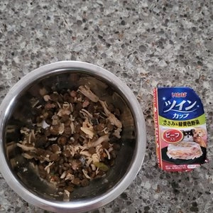 [유통기한임박, 23년3월31일] 이나바 독 트윈컵 닭가슴살&녹황색채소&소고기 베스트 후기 이미지