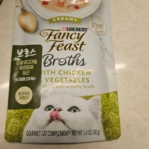 퓨리나 캣 팬시피스트 브로스 순살 닭고기&토마토와 당근 파우치 40g 베스트 후기 이미지