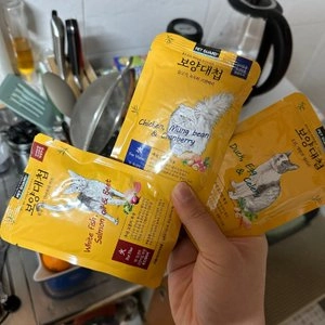 보양대첩 캣 흰살생선&연어유&비트 80g 베스트 후기 이미지